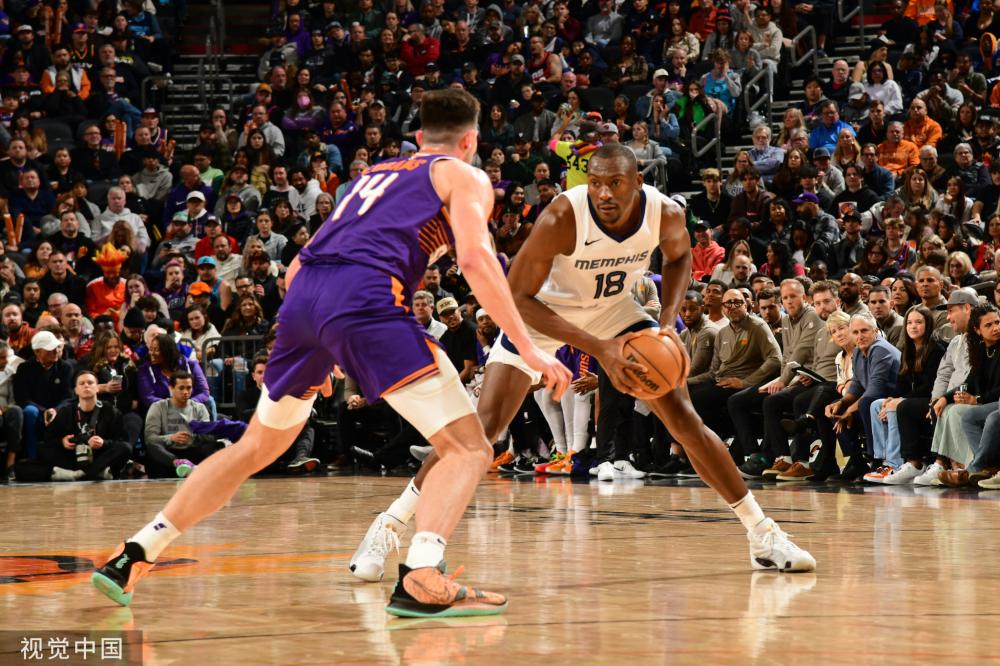 同时也在公 同时也在公